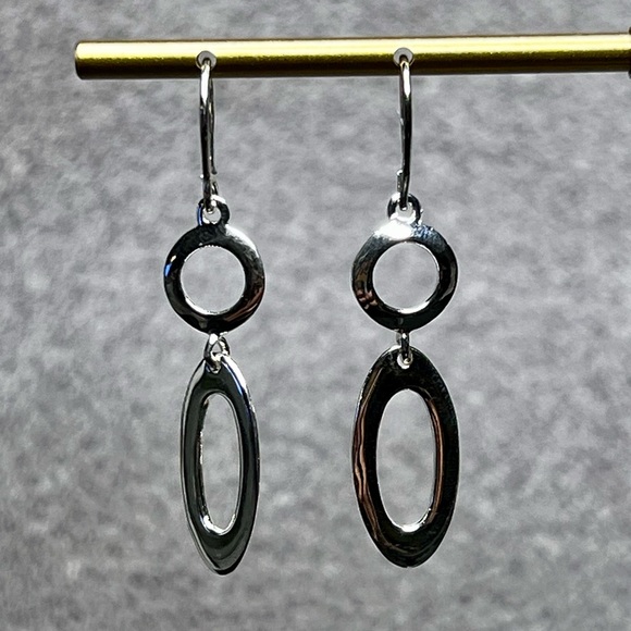 New Genuine 925 Sterling Silver Polished Open Circle/Oval Earrings Gift Box - Picture 4 of 7